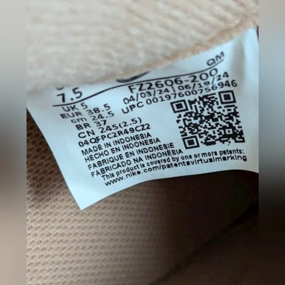 Nike Women's Court Legacy Lift Platform Sneakers Size US 7.5 NWOT MSRP 94.99 - Picture 9 of 10